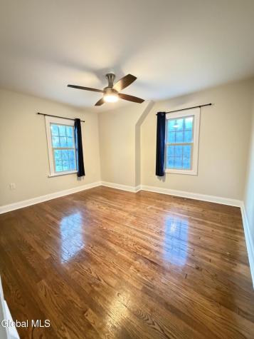 1422 Regent Street Niskayuna NY 12309