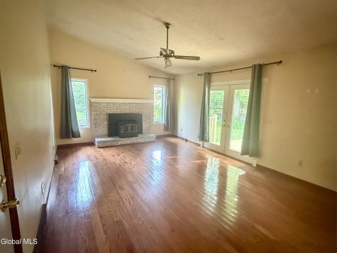 60 Sherwood Trail Saratoga Springs NY 12866
