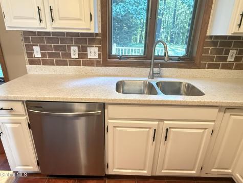 60 Sherwood Trail Saratoga Springs NY 12866
