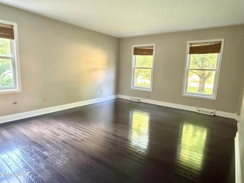 60 Sherwood Trail Saratoga Springs NY 12866