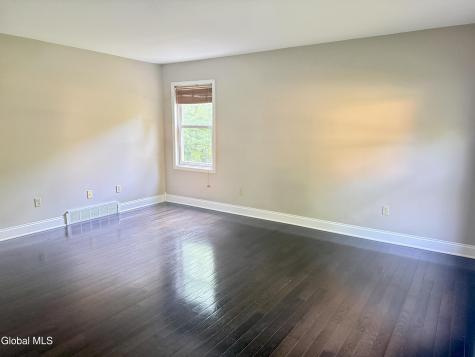 60 Sherwood Trail Saratoga Springs NY 12866