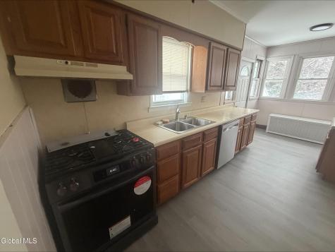 5 Mockingbird Hill Latham NY 12110