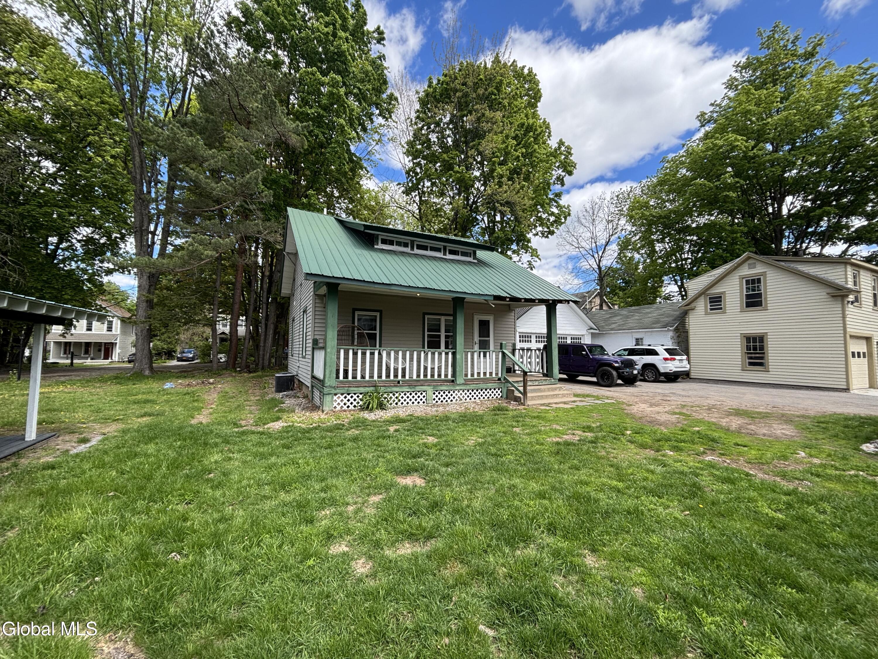 165 Lake Avenue Saratoga Springs NY 12866