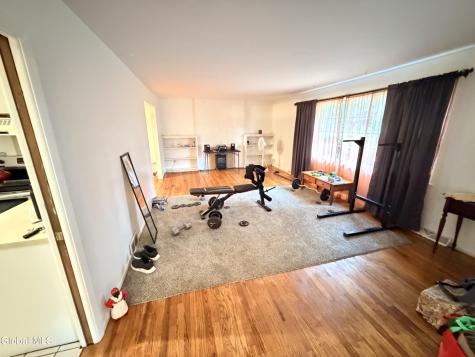 79 Devon Road Delmar NY 12054