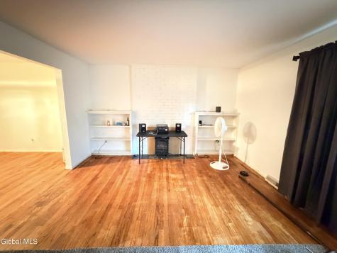 79 Devon Road Delmar NY 12054