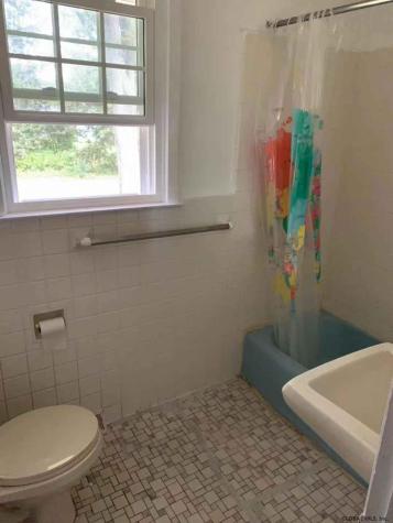 79 Devon Road Delmar NY 12054