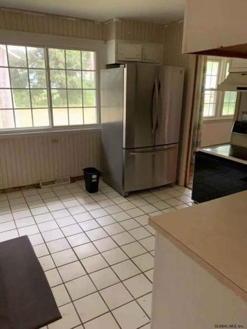 79 Devon Road Delmar NY 12054