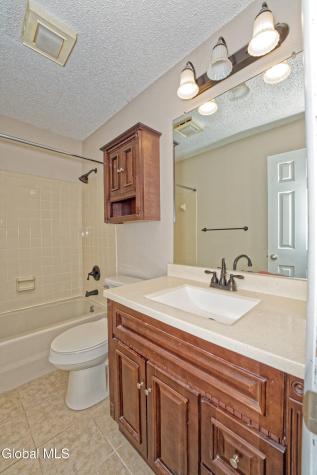 638 Top Ridge Drive Albany NY 12203