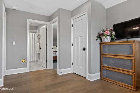 121 Jackson Street Saratoga Springs NY 12866