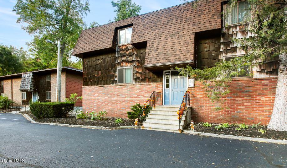 3 Okara Drive Schenectady NY 12303