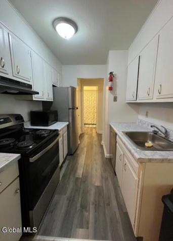 3 Okara Drive Schenectady NY 12303
