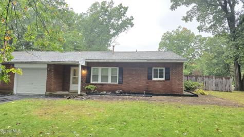 1C Lacosta Drive Clifton Park NY 12065