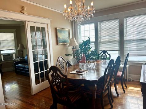 895 Park Avenue Albany NY 12208