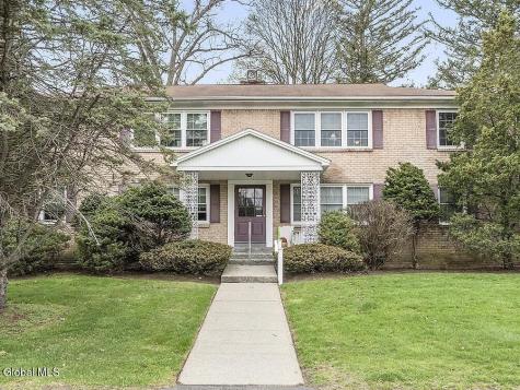 7 Regina Court Delmar NY 12054