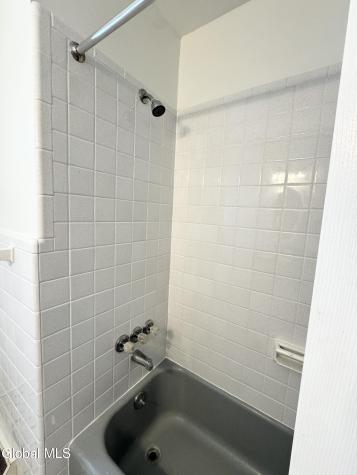 7 Regina Court Delmar NY 12054