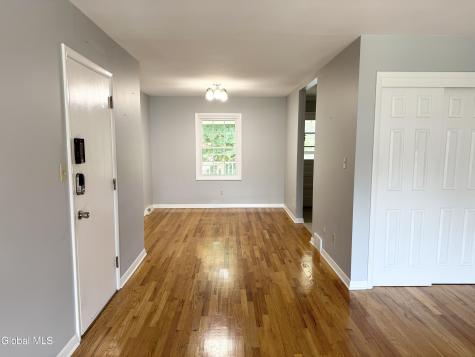 7 Regina Court Delmar NY 12054