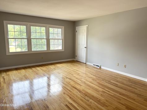 7 Regina Court Delmar NY 12054