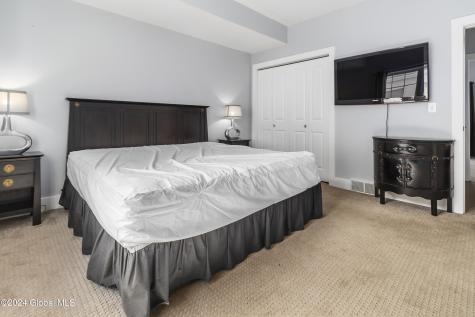 7 Ellis Avenue Saratoga Springs NY 12866
