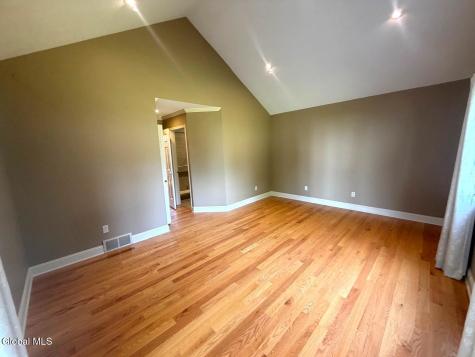 53 Huntleigh Drive Loudonville NY 12211