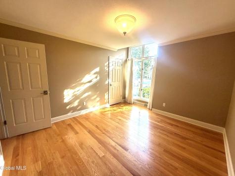 53 Huntleigh Drive Loudonville NY 12211