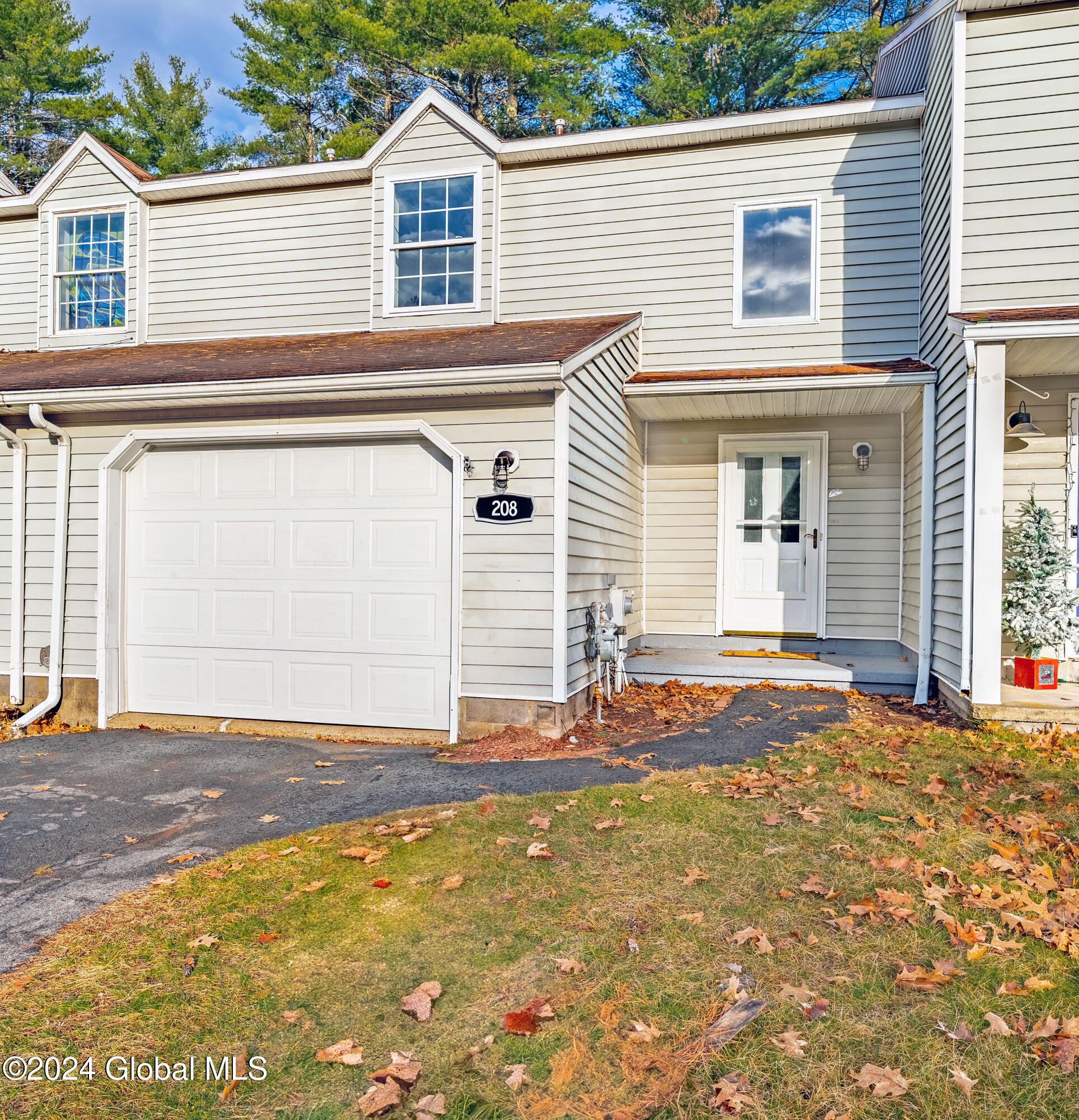 208 Whitetail Court Ballston Spa NY 12020