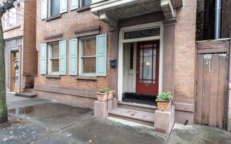 89 4th Street Troy NY 12180