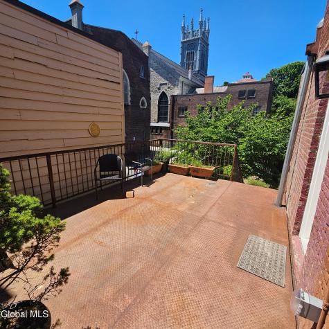 89 4th Street Troy NY 12180
