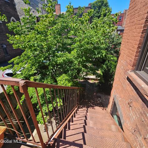 89 4th Street Troy NY 12180