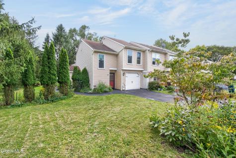 3 Westchester Drive Clifton Park NY 12065