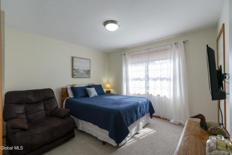32 Jones Road Saratoga Springs NY 12866