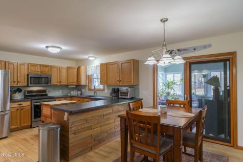 32 Jones Road Saratoga Springs NY 12866