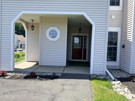 413 Diamond Rock Circle Troy NY 12182