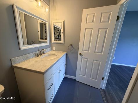 413 Diamond Rock Circle Troy NY 12182