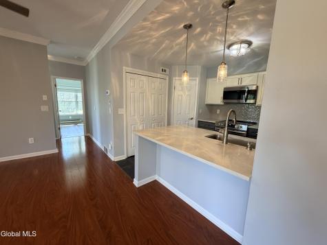 413 Diamond Rock Circle Troy NY 12182