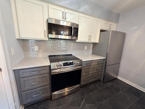 413 Diamond Rock Circle Troy NY 12182