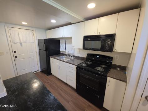 11 Elm Street Troy NY 12180