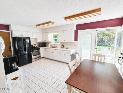 21 Hall Road Queensbury NY 12804