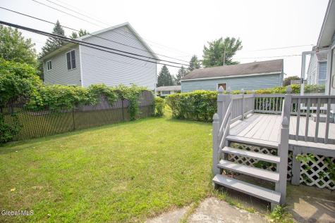 8 Park Avenue Latham NY 12110