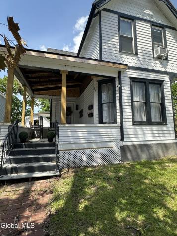 89 2nd Avenue Gloversville NY 12078