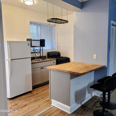 66 Hill Street Troy NY 12180