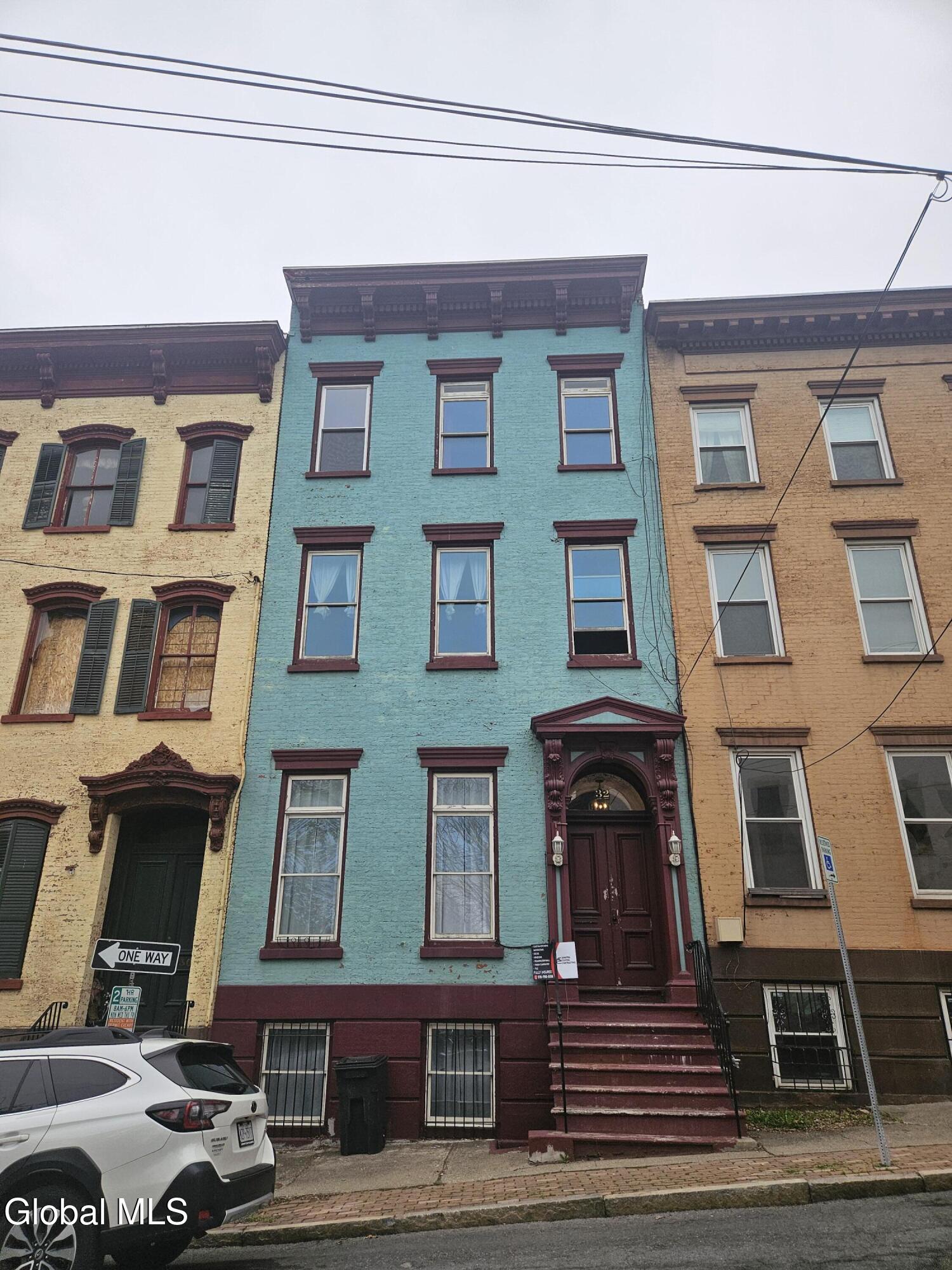 32 1st Street Albany NY 12210