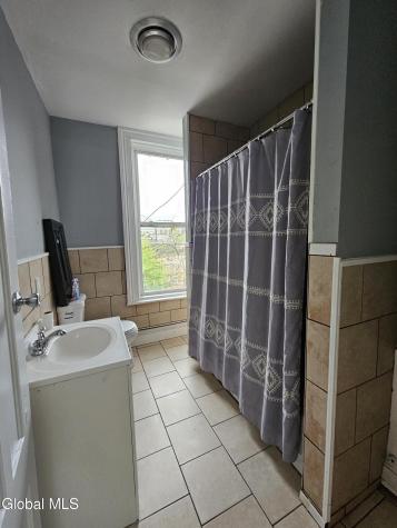 32 1st Street Albany NY 12210