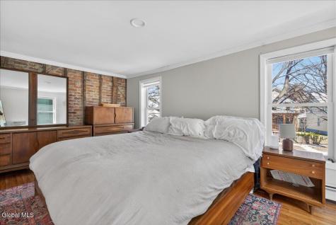 106 Van Dam Street Saratoga Springs NY 12866