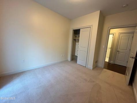 233 Lake Avenue Saratoga Springs NY 12866