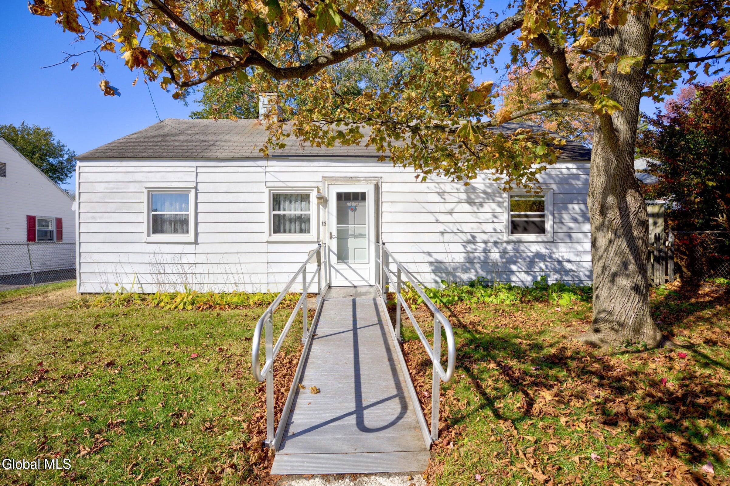 13 Hawley Avenue Albany NY 12205