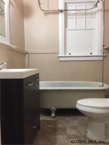 568 Park Avenue Albany NY 12208