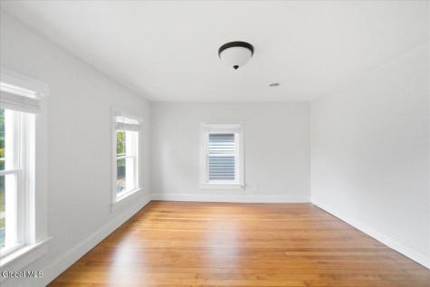 21 Granite Street Saratoga Springs NY 12866