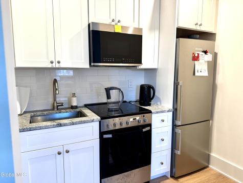 423 Broadway Saratoga Springs NY 12866