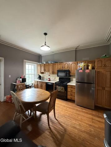 130 Grand Street Albany NY 12202