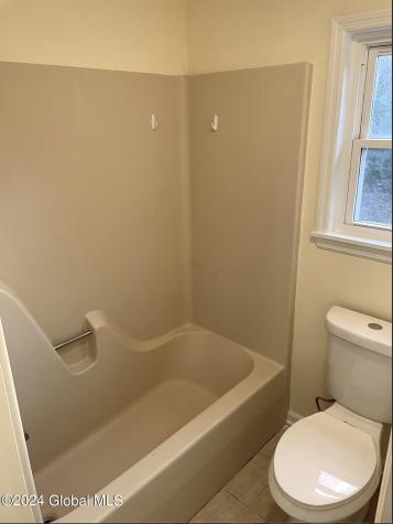 23 Woodridge Circle Halfmoon NY 12065